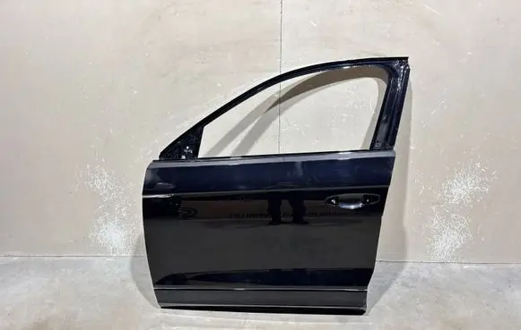 Volkswagen T-Roc Front door 2GA831311F