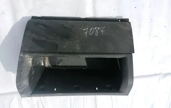 Volkswagen Caddy Glove box 2K1857919