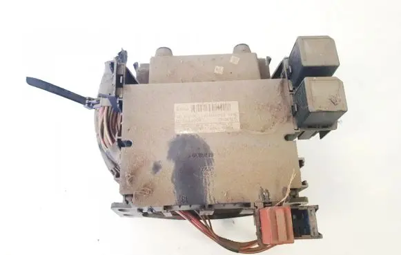 Ford Fiesta Fuse box set 65gf70002 65gf700-02