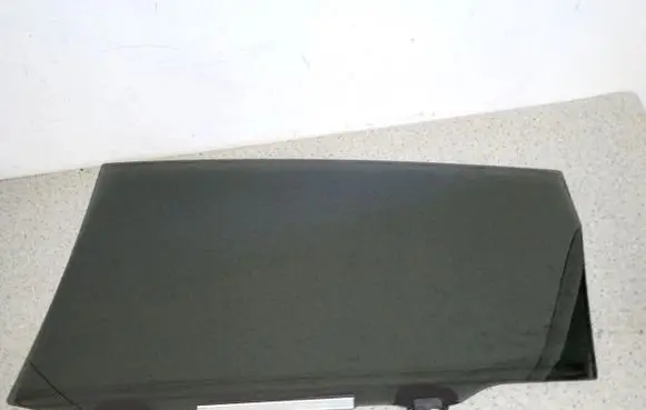Toyota Corolla Verso AR10 Sliding door window/glass CVERSOSZYBAAR