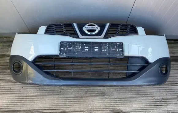 Nissan Qashqai+2 Front bumper