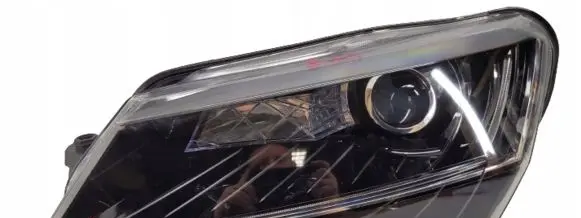 Skoda Superb B8 (3V) Headlight/headlamp
