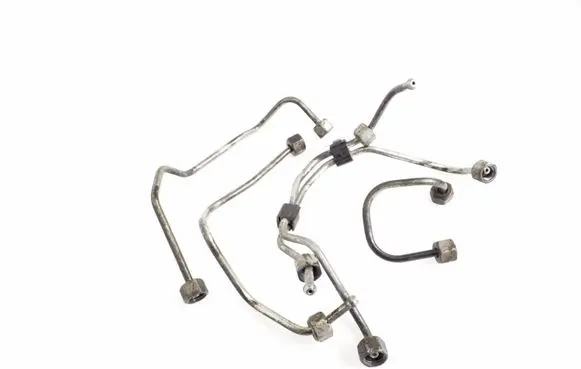 Citroen C5 Fuel injector supply line/pipe 