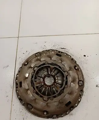 Skoda Octavia Mk2 (1Z) Pressure plate F2702