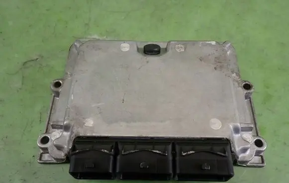 Peugeot 607 Engine control unit/module ECU