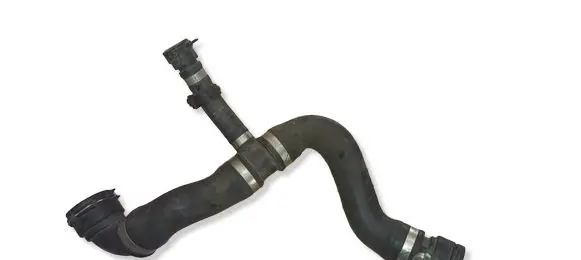 BMW 3 E92 E93 Engine coolant pipe/hose 7563806