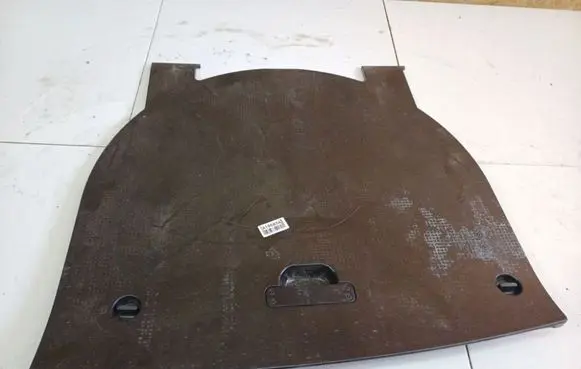 Volkswagen PASSAT B5.5 Other trunk/boot trim element 3B9863546E