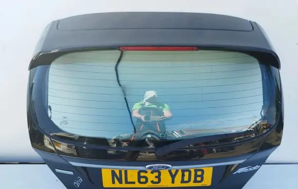 Ford Fiesta Tailgate/trunk/boot lid