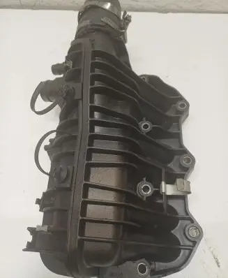 Ford Fiesta Intake manifold 1047092S01