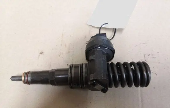 Audi A3 S3 8P Fuel injector 038130073AG