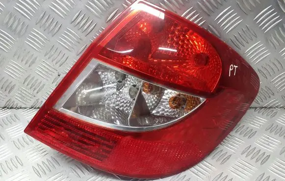 Renault Thalia II Rear/tail lights set 8200700047