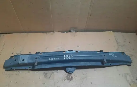 Volkswagen Polo II 86C 2F Front bumper cross member