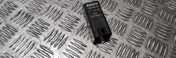 Volvo XC60 Glow plug pre-heat relay 30785663