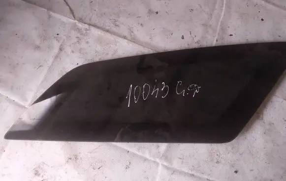 Dodge Magnum Rear side window as3