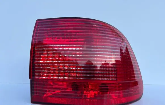 Porsche Cayenne (9PA) Rear/tail lights 7L5945096A
