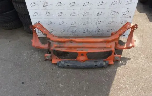 Renault Kangoo I Top upper radiator support slam panel