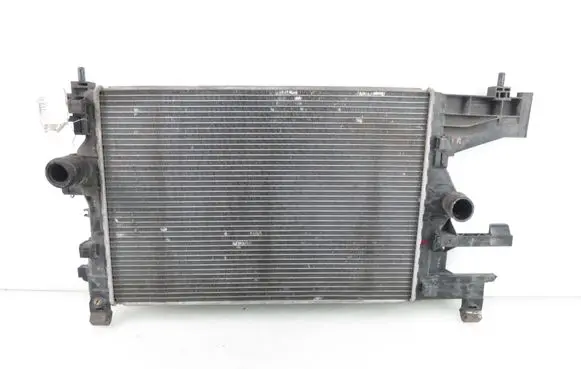 Opel Astra J Coolant radiator 13267656