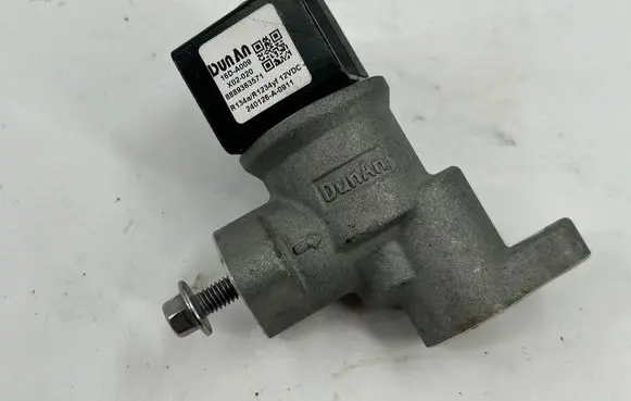Polestar 4 Air conditioning (A/C) expansion valve 8889363571