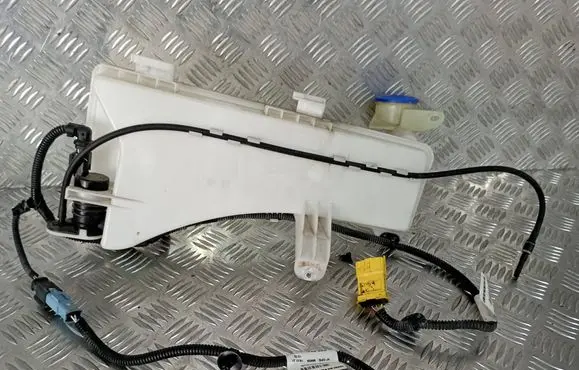 Opel Grandland X Windshield washer fluid reservoir/tank YP00066080 A2C39293600