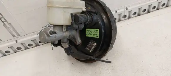 Volkswagen Touareg I Brake booster 7L6612101 0378692001