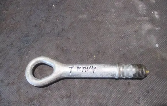 Toyota RAV 4 (XA20) Towing hook eye 