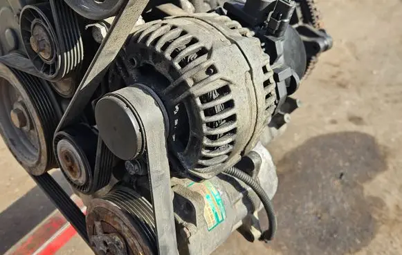 Citroen Jumpy Generator/alternator 9646321880