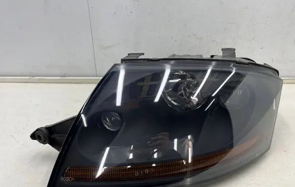 Audi TT Mk1 Headlight/headlamp 8n0941003aq