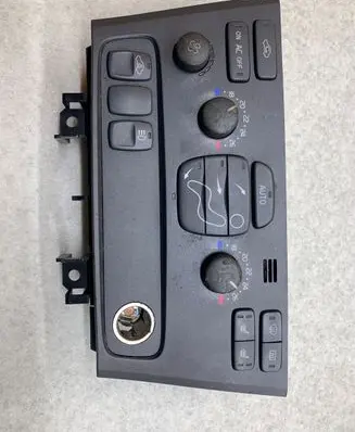 Volvo XC70 Climate control unit 8651242 M6060A058