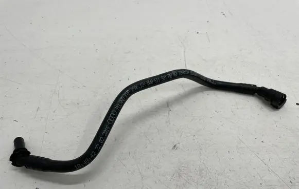 Audi A4 S4 B9 Vacuum line/pipe/hose 8W0611931BB