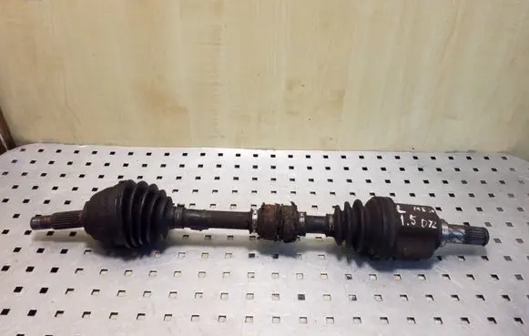 Nissan Note (E11) Front driveshaft