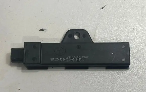 BMW 7 G11 G12 Keyless system antenna 9220832 9144260