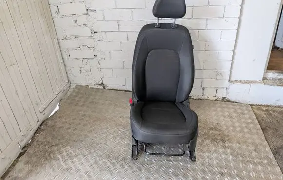 Hyundai i10 Front driver seat 88160B9100MVH 88160B9100
