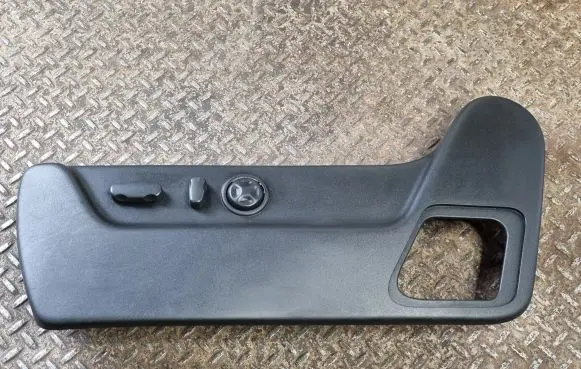 Cadillac Escalade Seat adjustment handle 15785408