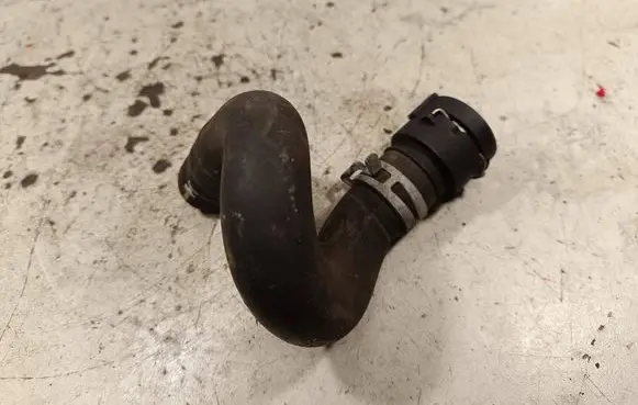 Jaguar XF X260 Engine coolant pipe/hose G4D35H370AA