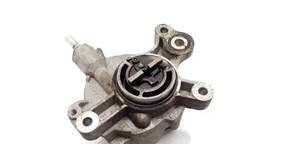 Volvo V70 Vacuum pump 31258031