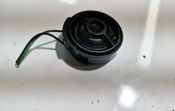 Audi A6 S6 C5 4B Front door speaker 