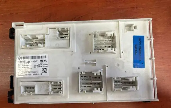 Mercedes-Benz ML W166 Central body control module A1669006120 A1669018306