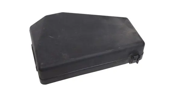 Subaru Outback (BS) Fuse box cover MB503702B
