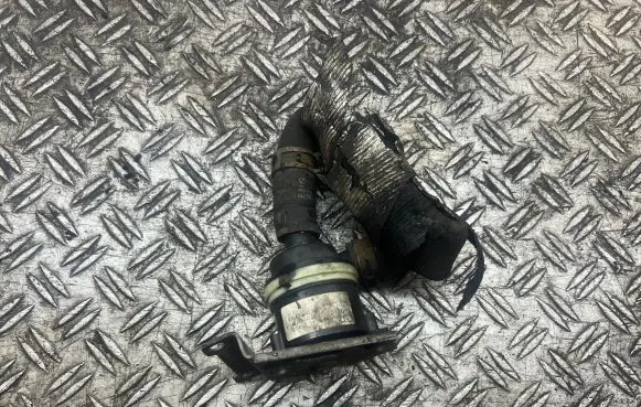 Opel Antara Water pump 95165365