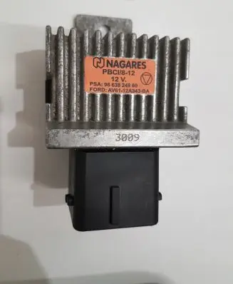 Citroen C5 Glow plug pre-heat relay 9663824880