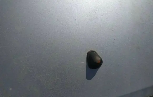 Windshield washer spray nozzle