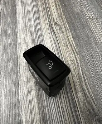 Mercedes-Benz GL X164 Tailgate opening switch A2518201210
