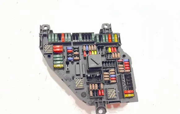BMW 5 F10 F11 Fuse module 9264923