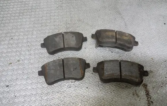 KIA Venga Brake pads (front) 