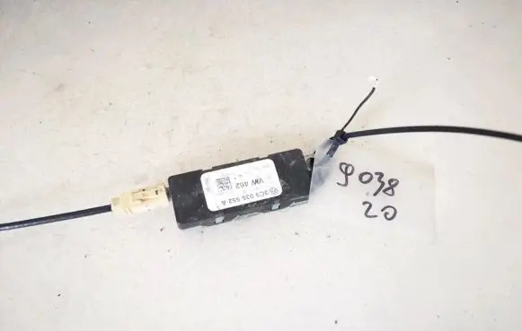 Antenna control unit