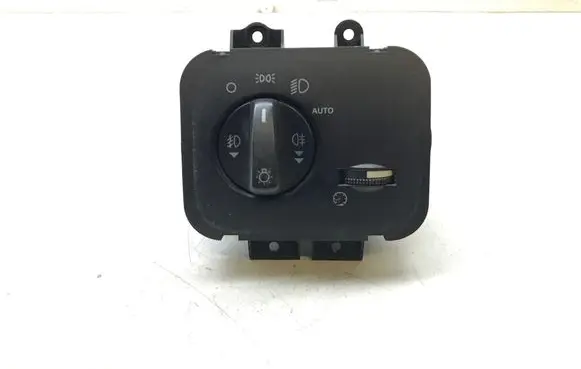 Land Rover Discovery 3 - LR3 Light switch YUD501220 YUD501220PVJ