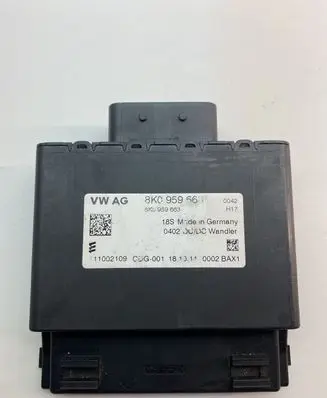 Audi A6 C7 Power management control unit 8K0959663