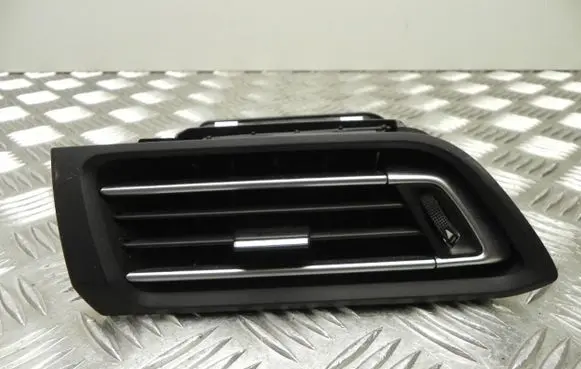 Peugeot 308 Rear air vent grill 96778765 T1280