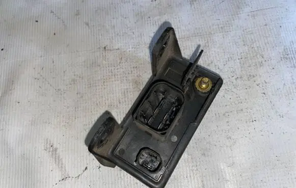 Mercedes-Benz C W203 Other relay 2104400581 A2104400581