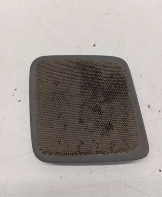 Side speaker trim/cover
